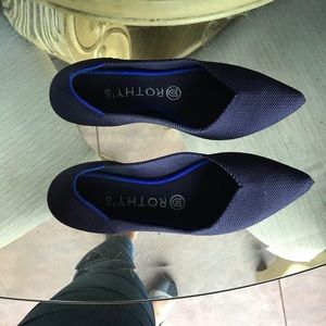 SIZE 7 Rothys MARITIME NAVY